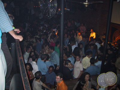 Balada: Show Bar Lounge